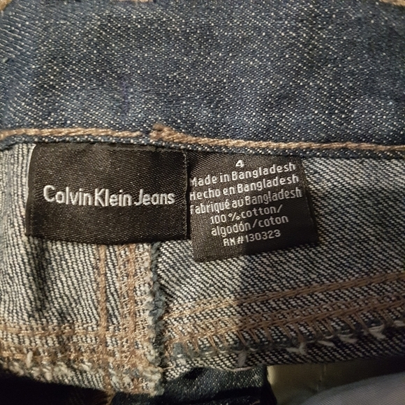 Calvin Klein boys size 4 jeans, 5 pocket, New - Picture 2 of 3